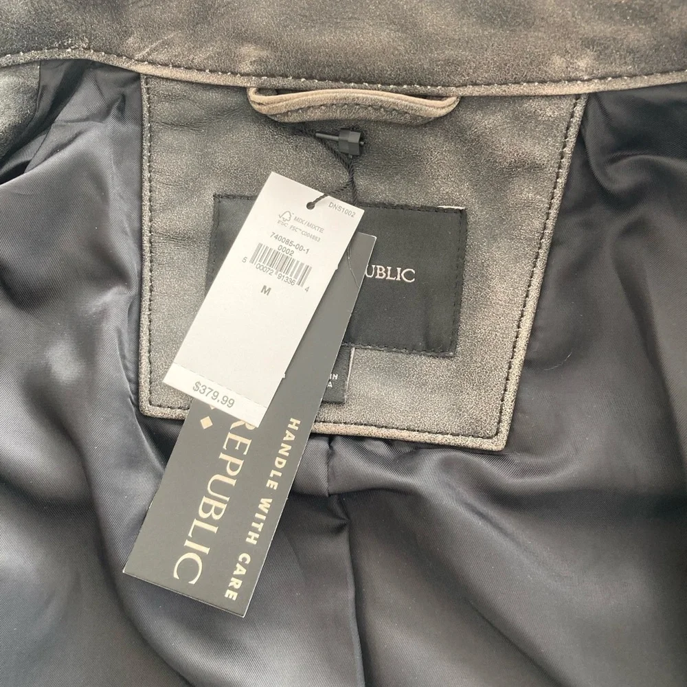 Banana Republic classic grey